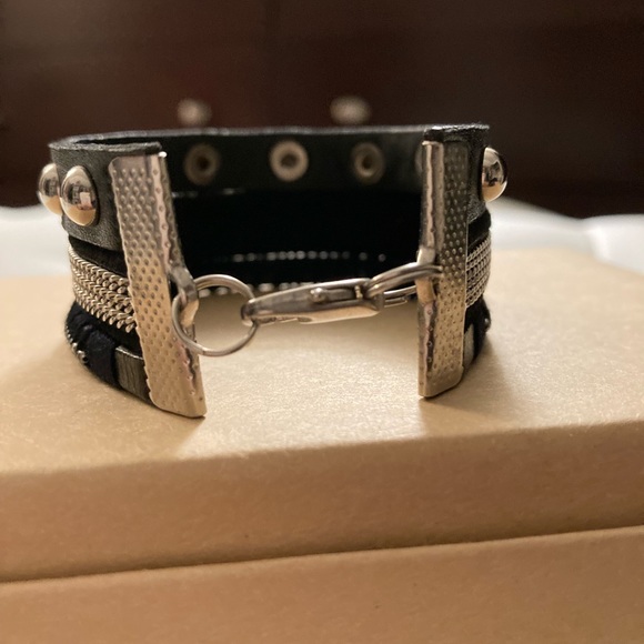 Bracelet - Picture 3 of 3